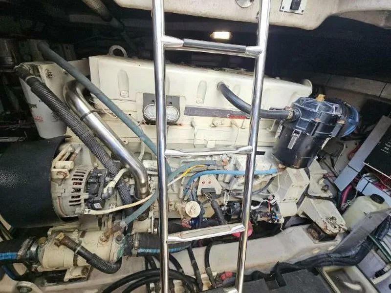 Slide: The Image of Sea Ray 500 Sundancer 2005 - 34