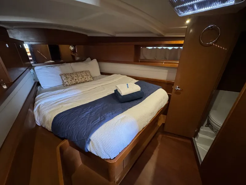 Slide: The Image of Beneteau Oceanis 45 2016 - 34