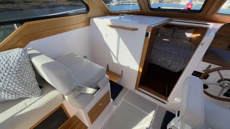 Slide: The Image of True North 34 Outboard Express 2022 - 16