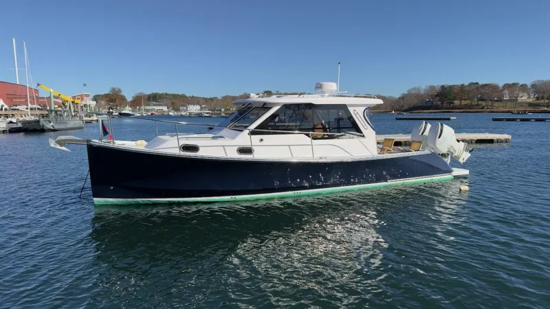 Slide: The Image of True North 34 Outboard Express 2022 - 2