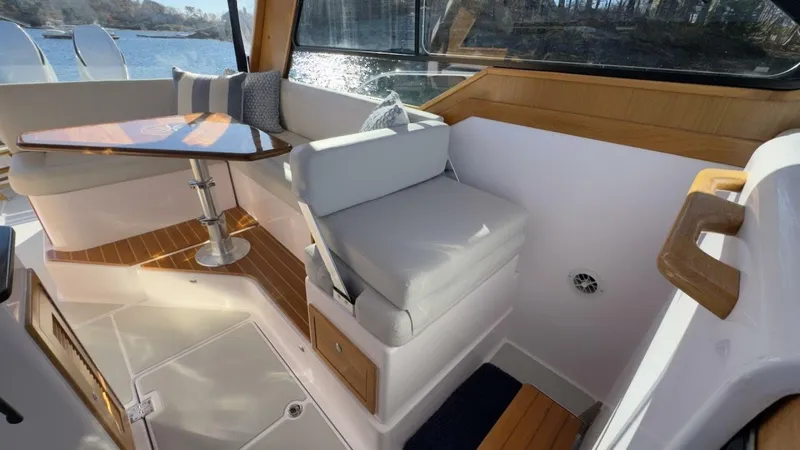 Slide: The Image of True North 34 Outboard Express 2022 - 9