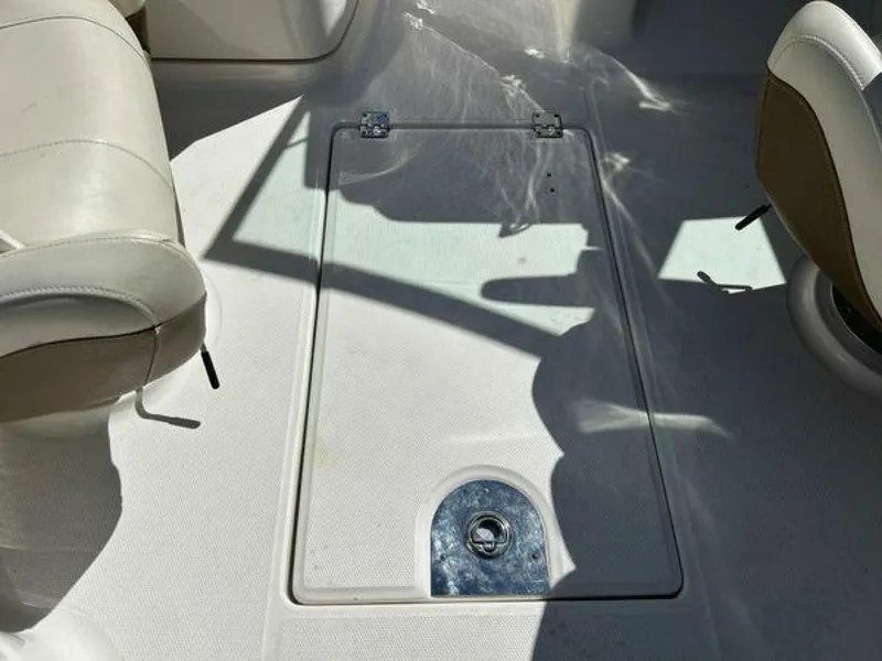 Slide: The Image of Chaparral 244 Sunesta 2014 - 32
