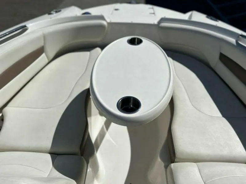 Slide: The Image of Chaparral 244 Sunesta 2014 - 42