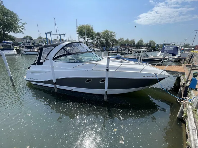 The Image of Rinker 310 Express Cruiser 2013 - 0