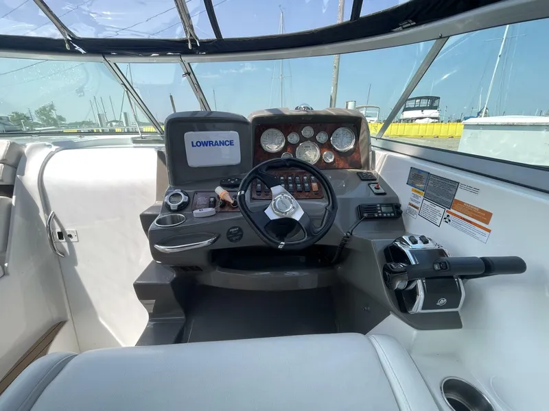 Slide: The Image of Rinker 310 Express Cruiser 2013 - 18