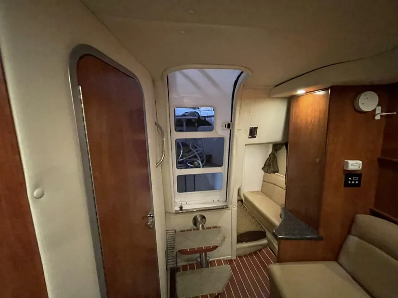 Slide: The Image of Rinker 310 Express Cruiser 2013 - 39