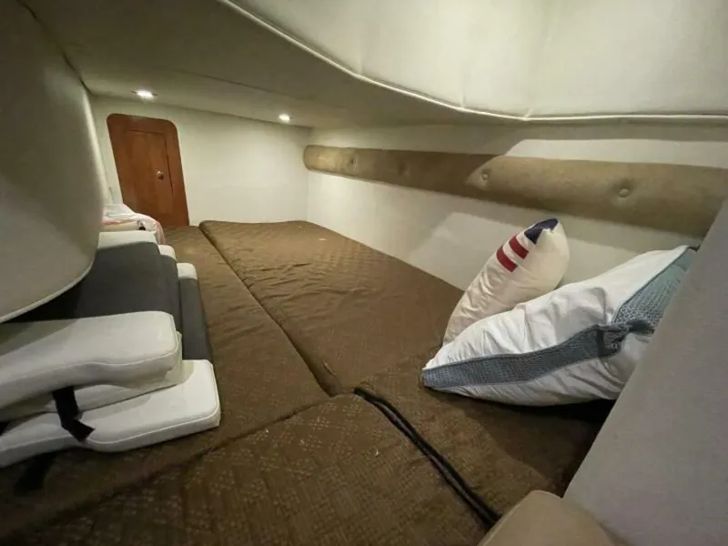 Slide: The Image of Rinker 310 Express Cruiser 2013 - 42