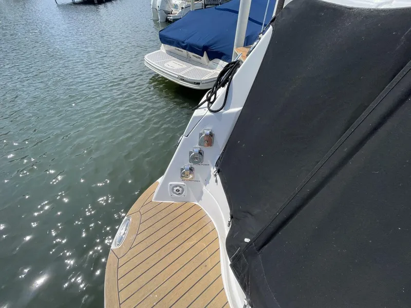 Slide: The Image of Rinker 310 Express Cruiser 2013 - 5