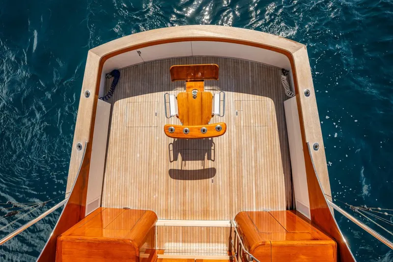 Slide: The Image of Rybovich 55 Convertible 1983 - 79