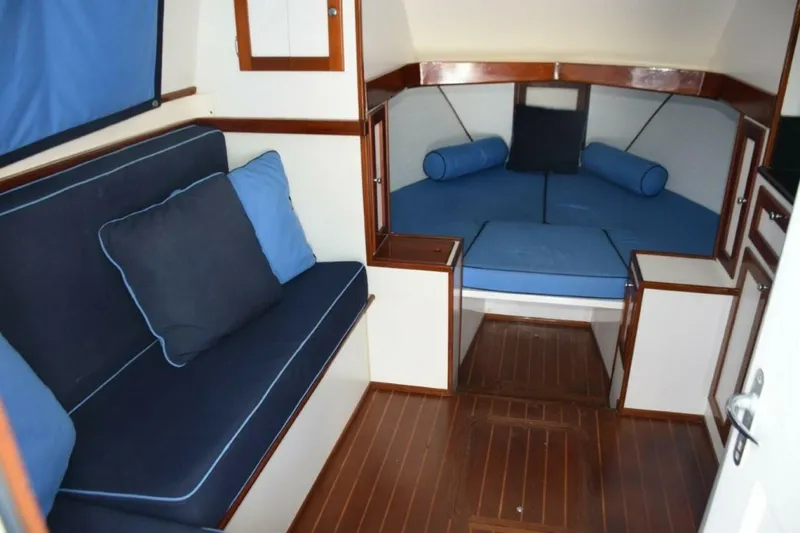 Slide: The Image of Bertram Flybridge Cruiser 1976 - 3
