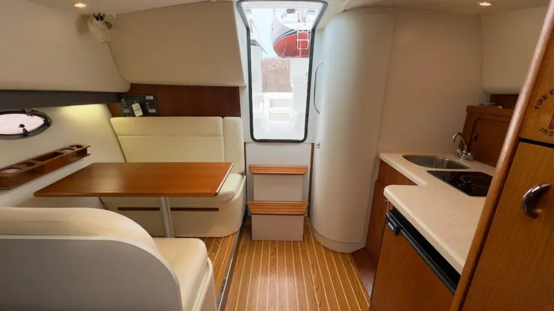 Slide: The Image of Tiara 2900 Open 2005 - 33