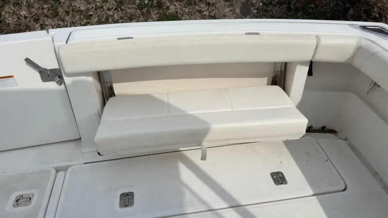 Slide: The Image of Tiara 2900 Open 2005 - 4