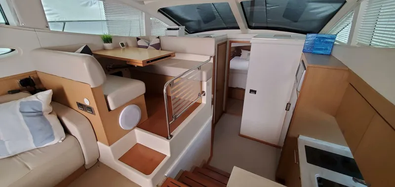 Slide: The Image of Sea Ray 450 Sedan Bridge 2012 - 10