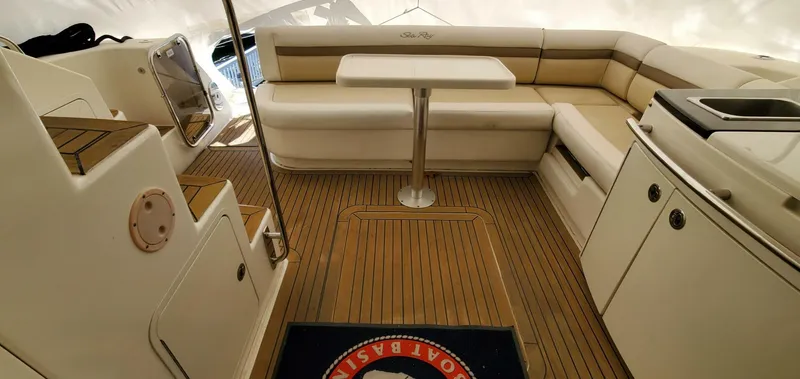Slide: The Image of Sea Ray 450 Sedan Bridge 2012 - 29