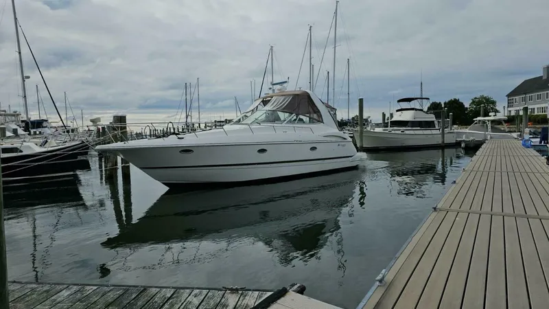 The Image of Cruisers Yachts 3672 Express 2001 - 0