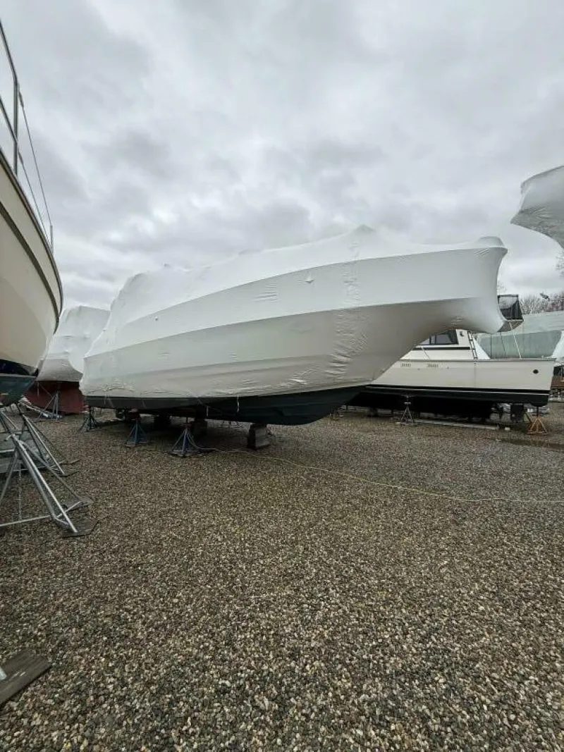 Slide: The Image of Cruisers Yachts 3672 Express 2001 - 9