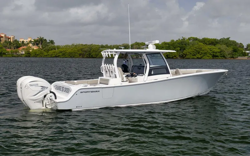Slide: The Image of Sportsman 352 2022 - 3