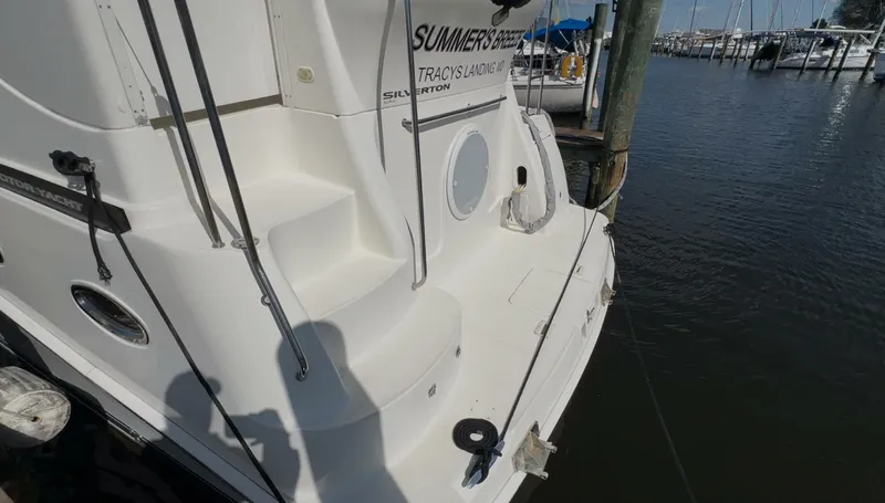 Slide: The Image of Silverton 35 Motor Yacht 2005 - 13
