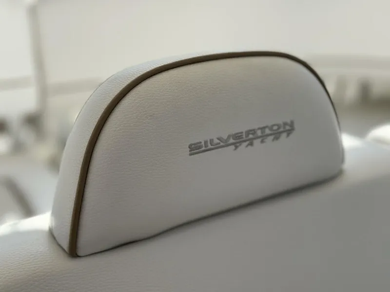 Slide: The Image of Silverton 35 Motor Yacht 2005 - 6