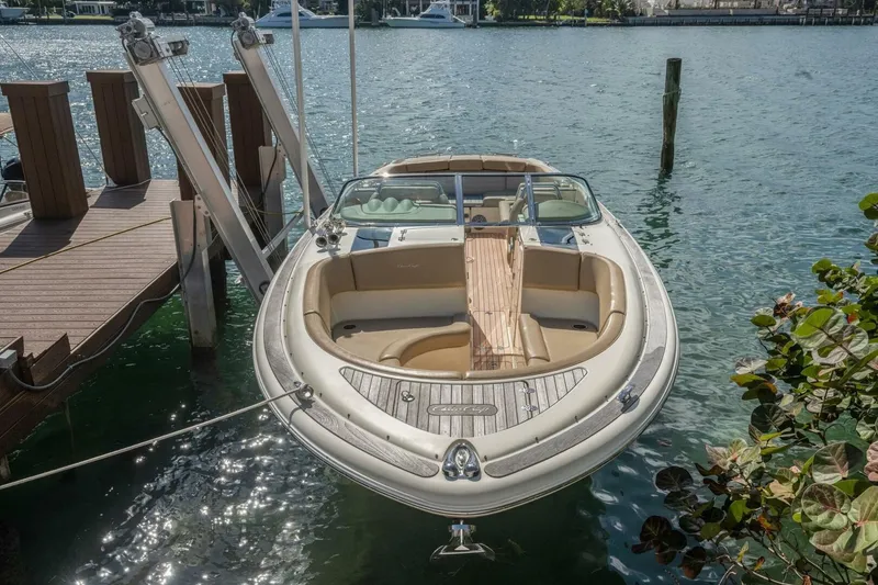 Slide: The Image of Chris-Craft Launch 32 2013 - 2