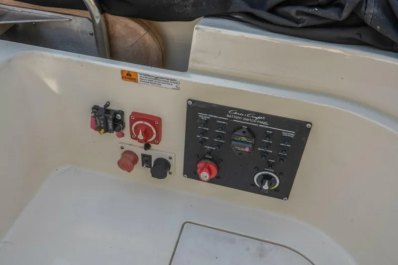 Slide: The Image of Chris-Craft Launch 32 2013 - 24