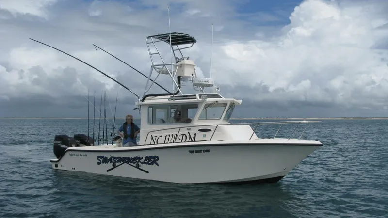 The Image of McKee Craft Pilothouse 28 2009 - 0
