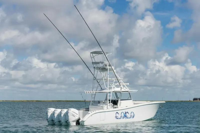 Slide: The Image of Yellowfin 42 Center Console 2019 - 2