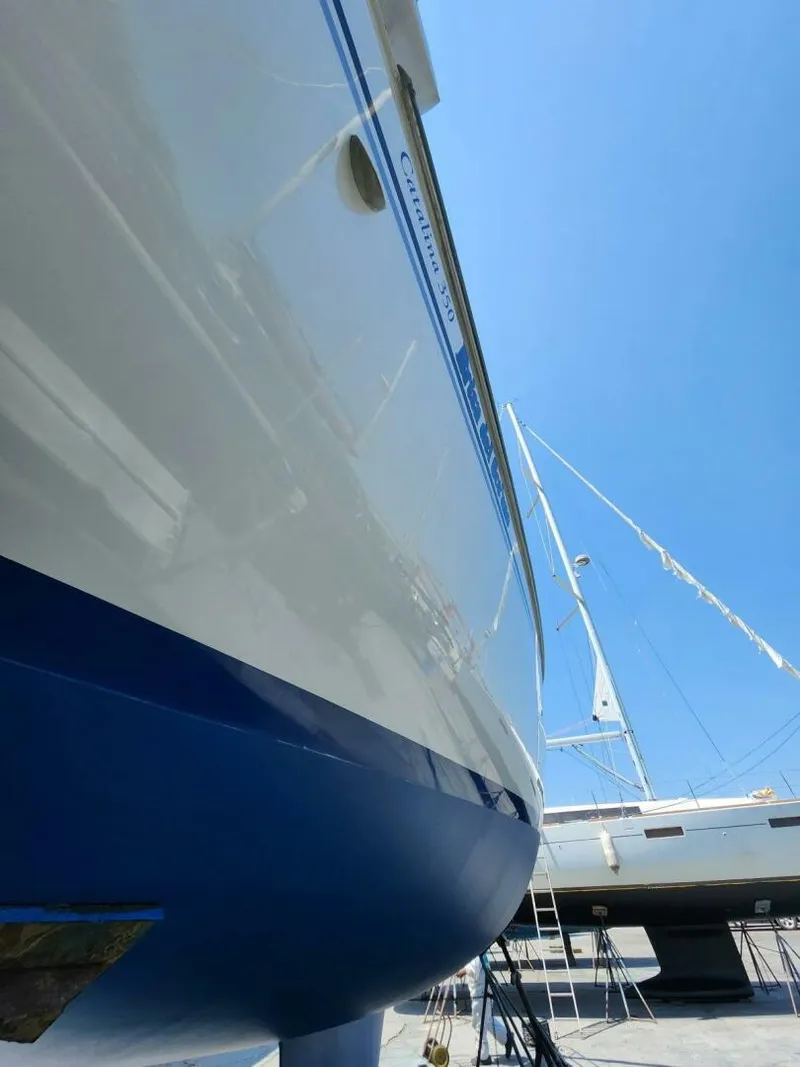 Slide: The Image of Catalina 350 2003 - 62