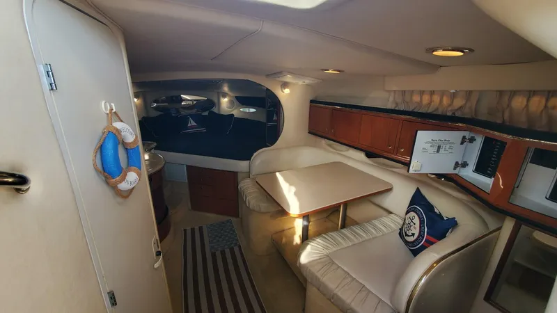Slide: The Image of Sea Ray Sundancer 2001 - 27