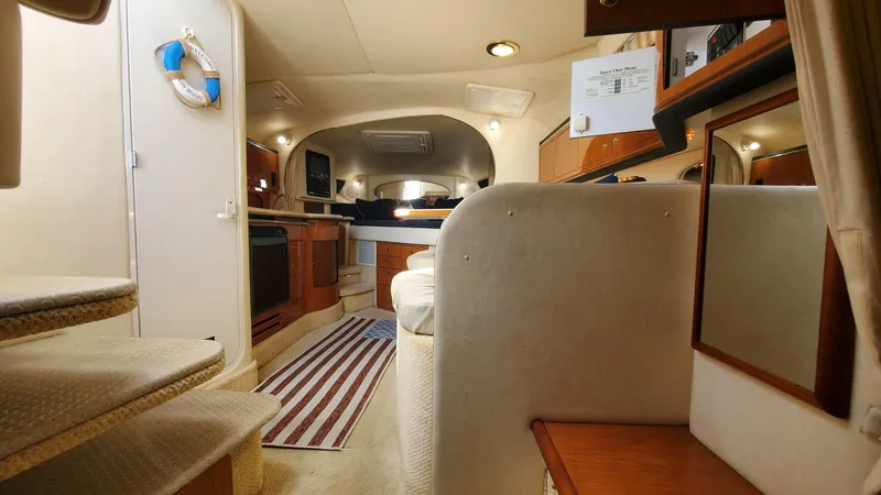 Slide: The Image of Sea Ray Sundancer 2001 - 33