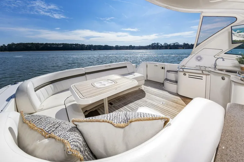 Slide: The Image of Sea Ray 48 Sundancer 2007 - 10