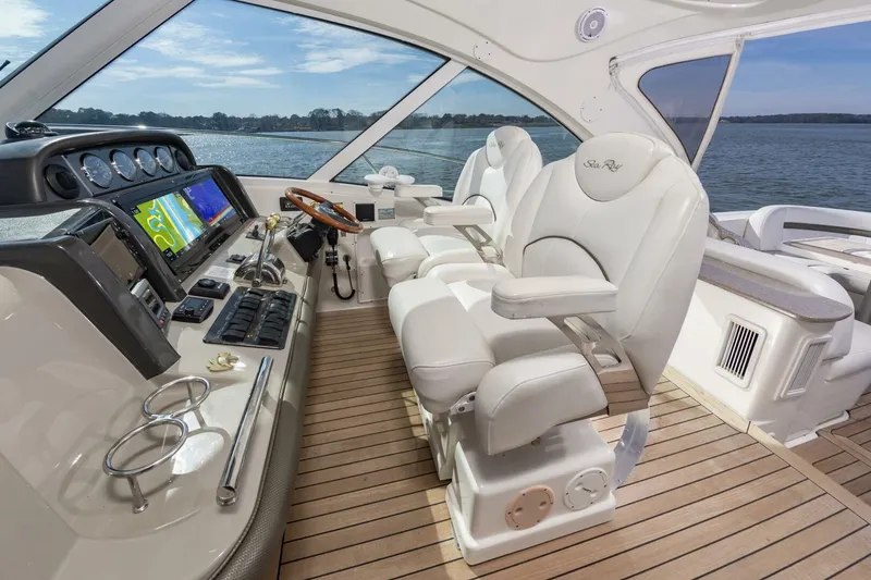 Slide: The Image of Sea Ray 48 Sundancer 2007 - 16
