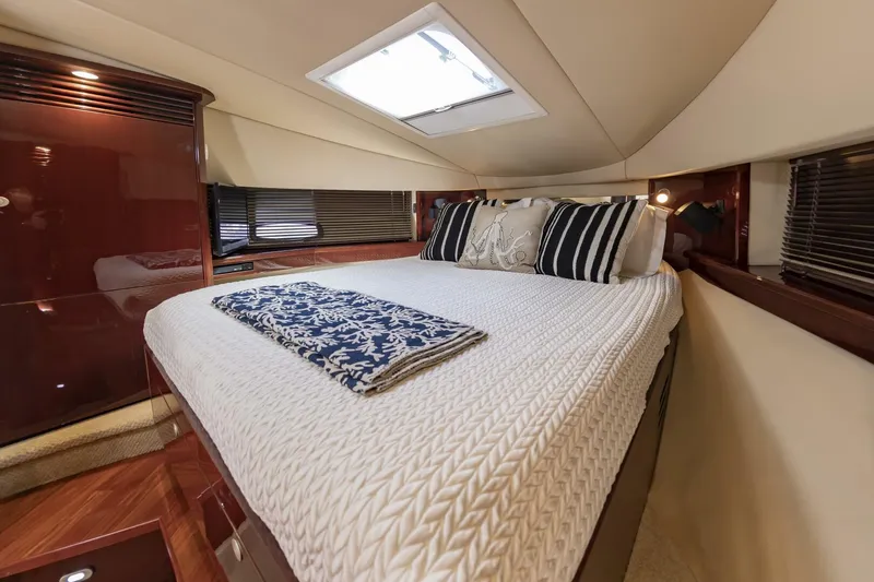 Slide: The Image of Sea Ray 48 Sundancer 2007 - 24