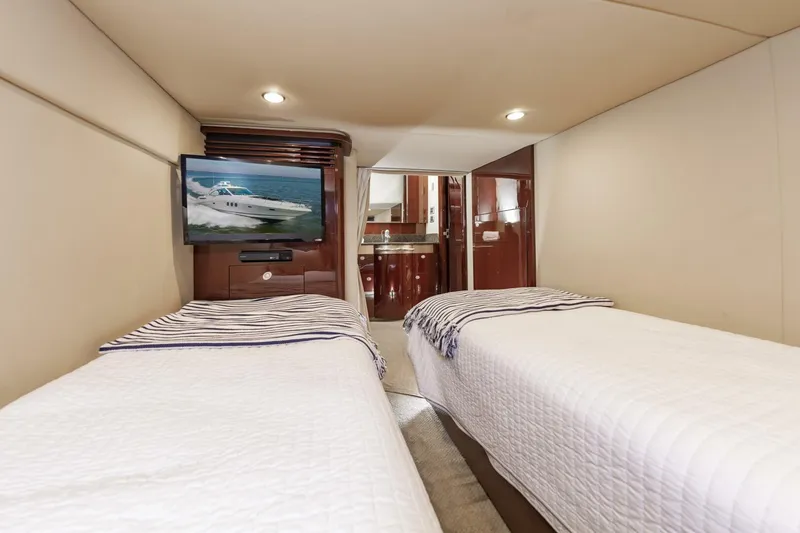 Slide: The Image of Sea Ray 48 Sundancer 2007 - 36