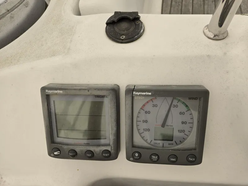 Slide: The Image of Beneteau 49 2007 - 19