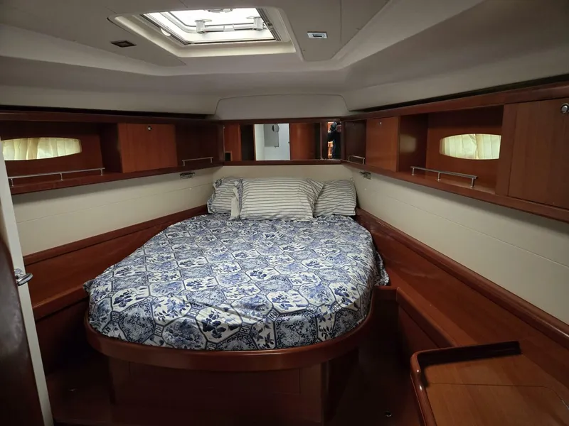 Slide: The Image of Beneteau 49 2007 - 29