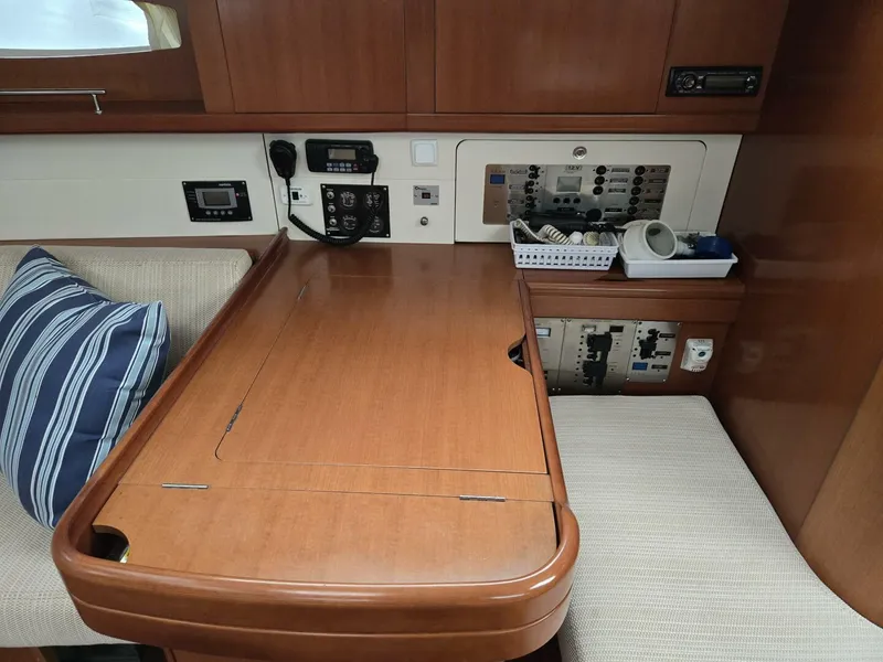 Slide: The Image of Beneteau 49 2007 - 39