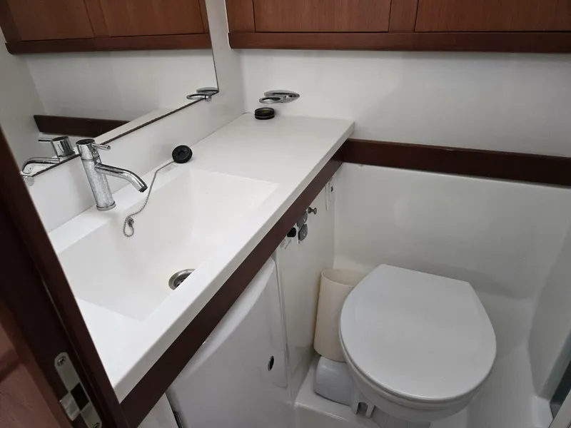 Slide: The Image of Beneteau 49 2007 - 40