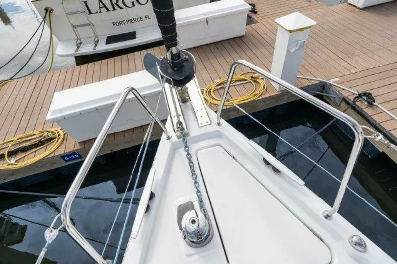 Slide: The Image of Beneteau 41.1 2018 - 25