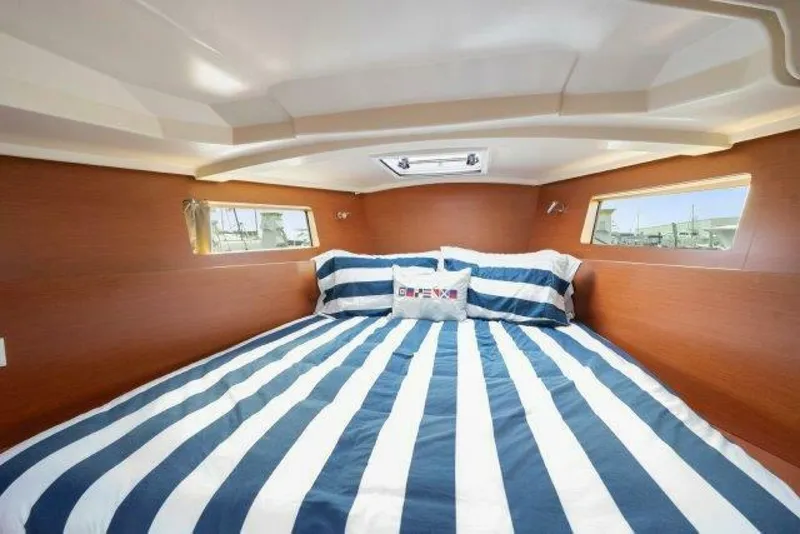 Slide: The Image of Beneteau 41.1 2018 - 51