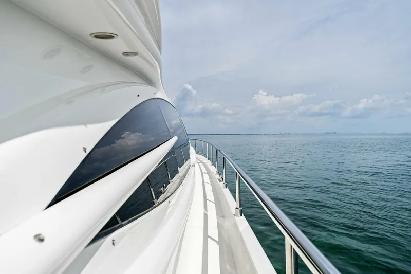 Slide: The Image of Ferretti 620 2013 - 54