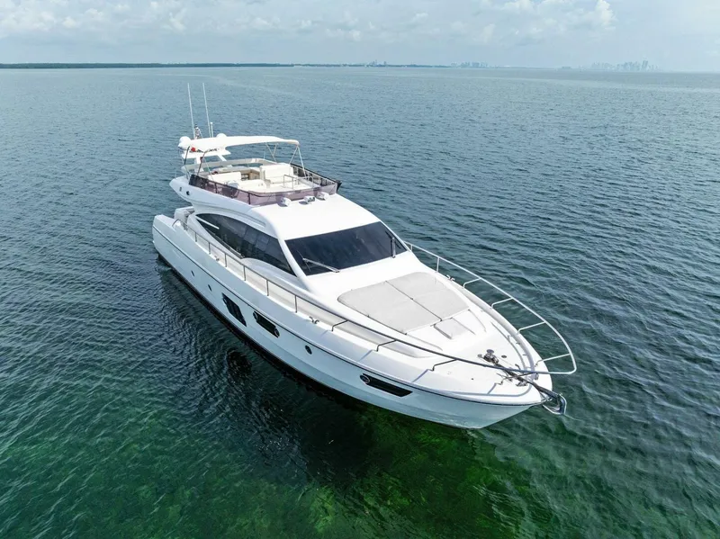 Slide: The Image of Ferretti 620 2013 - 74