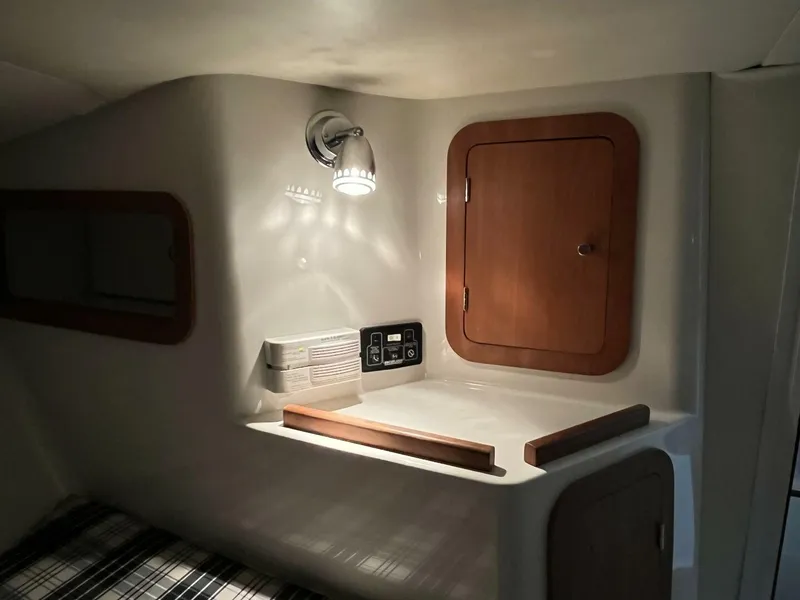Slide: The Image of Chris-Craft Corsair 28 2005 - 33