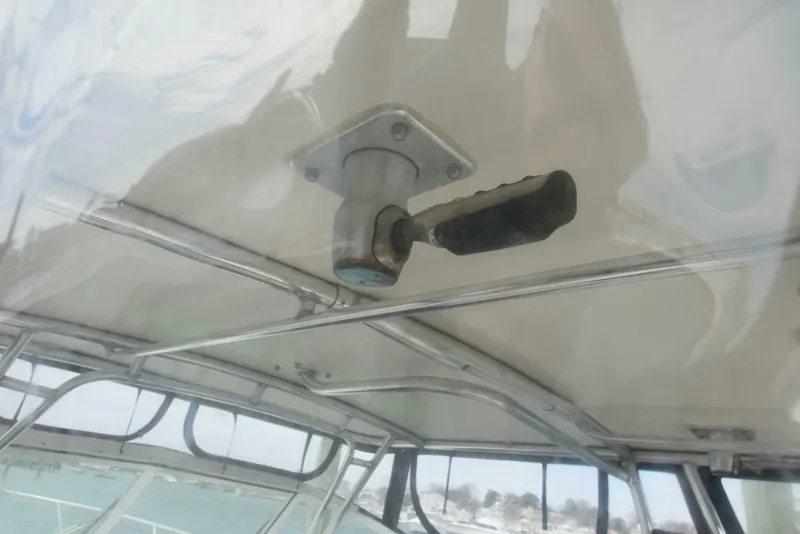 Slide: The Image of Pursuit 3070 Offshore Express 2005 - 36