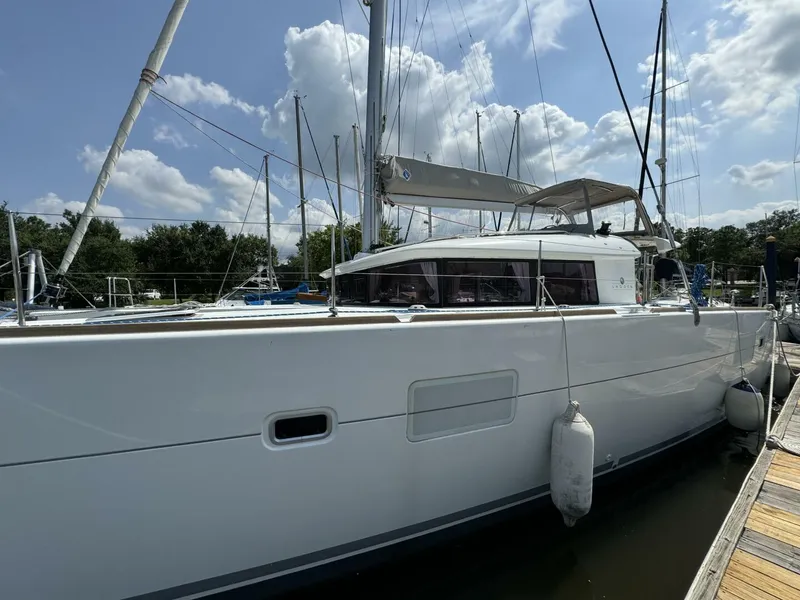 Slide: The Image of Lagoon 400 S2 2016 - 20