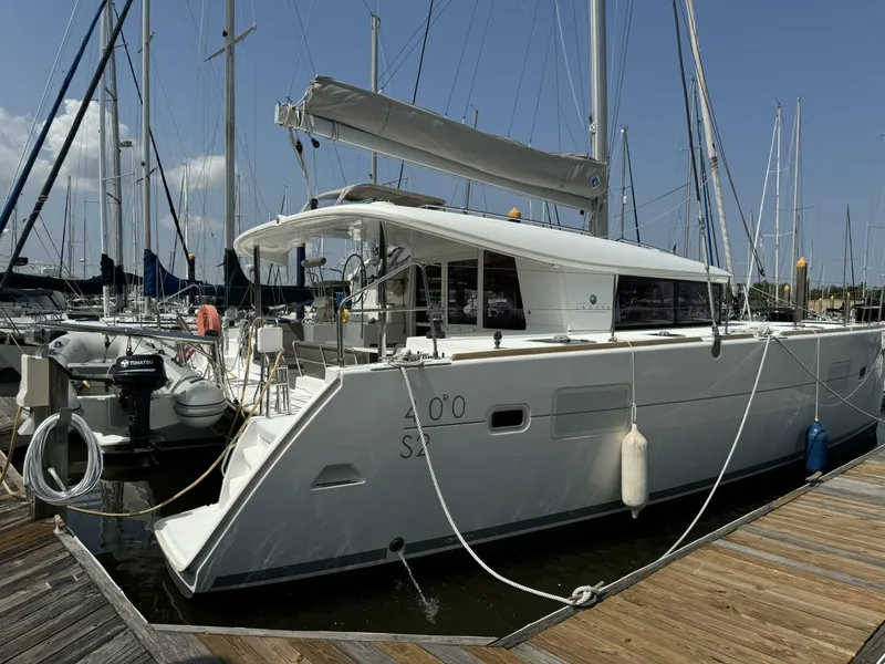 Slide: The Image of Lagoon 400 S2 2016 - 9