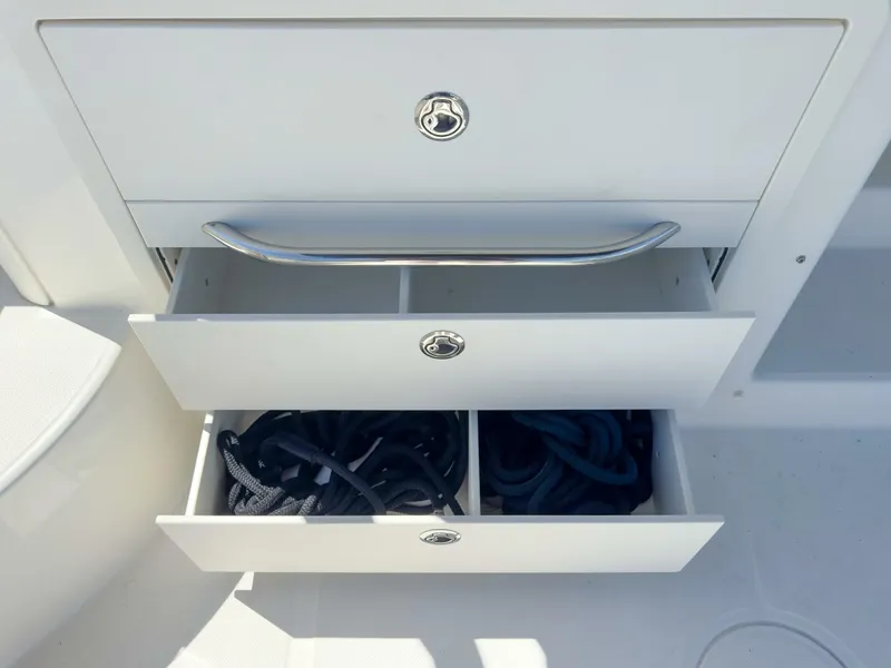 Slide: The Image of Boston Whaler 315 Conquest 2018 - 19