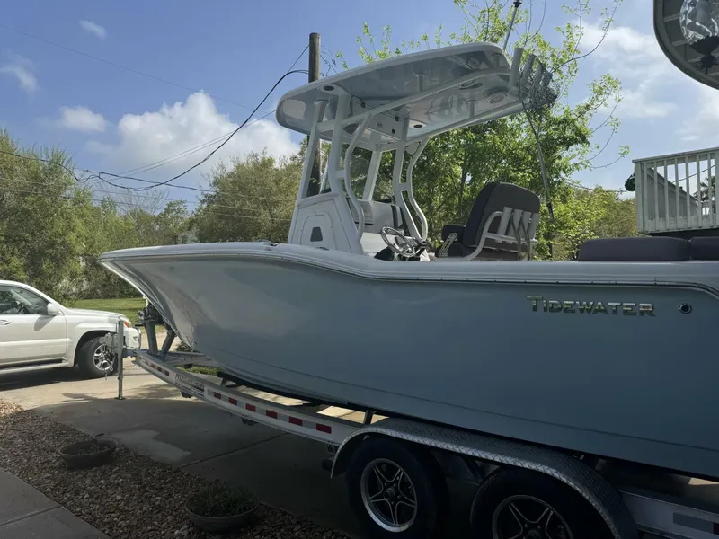 Slide: The Image of Tidewater 252 LXF 2017 - 11