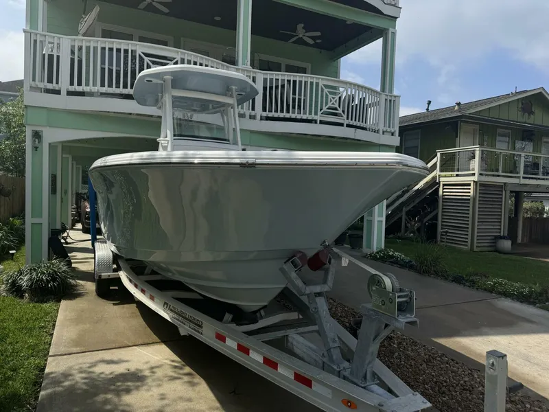 Slide: The Image of Tidewater 252 LXF 2017 - 4