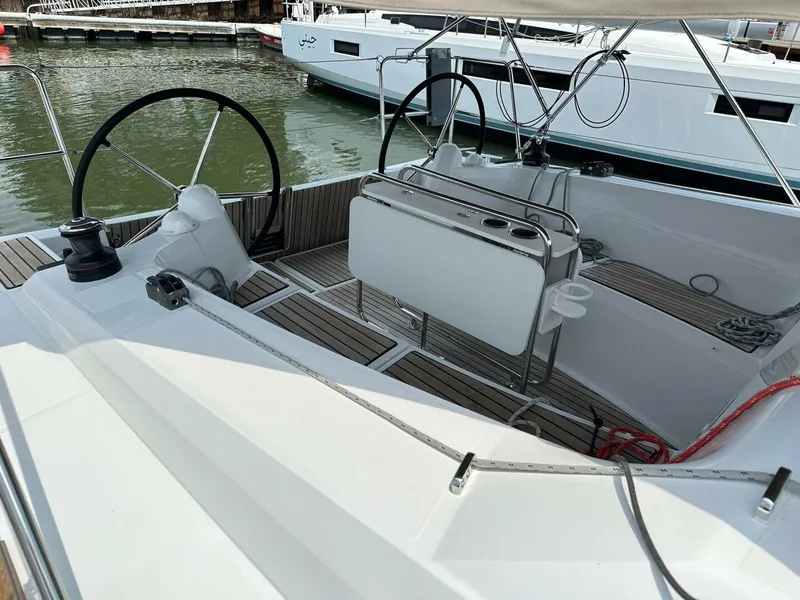 Slide: The Image of Jeanneau Sun Odyssey 349 2019 - 11